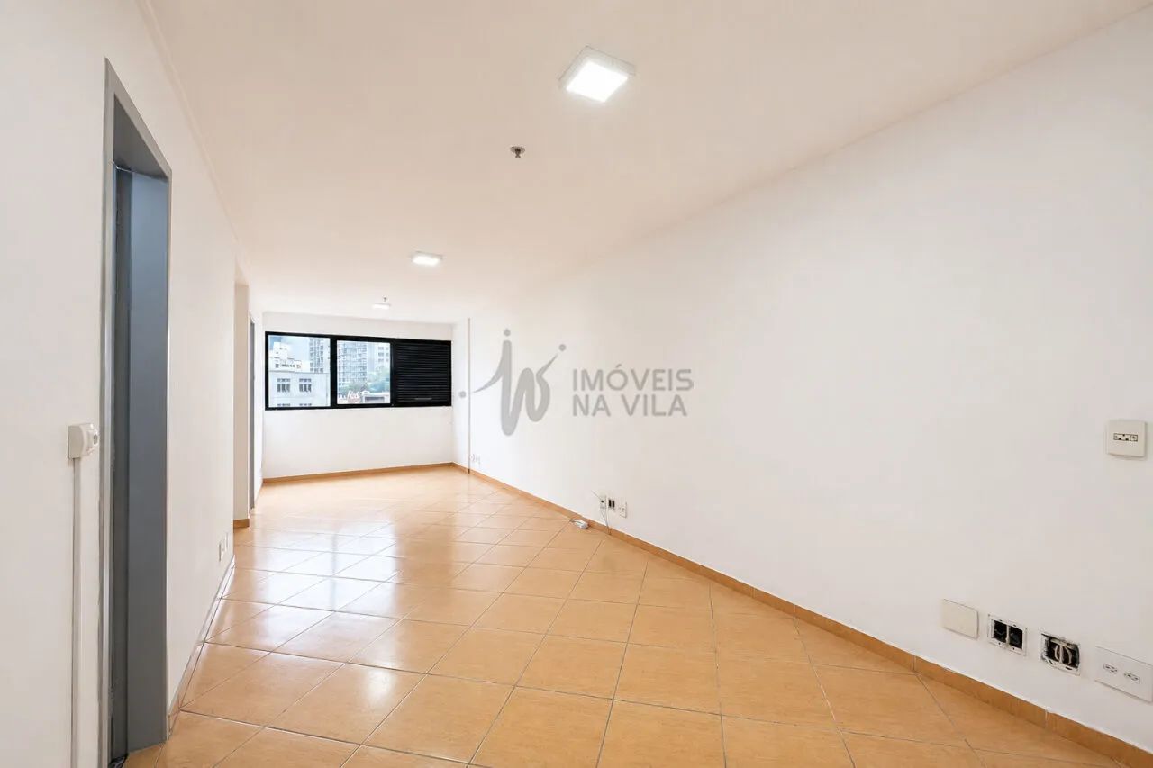 Sala Comercial de 38 m² com 1 Vaga ao Lado do Metrô Vila Mariana