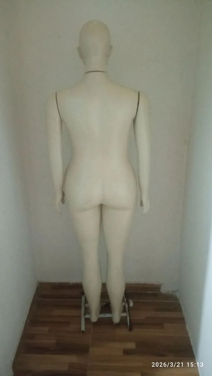 Manequim feminino  - Foto 3