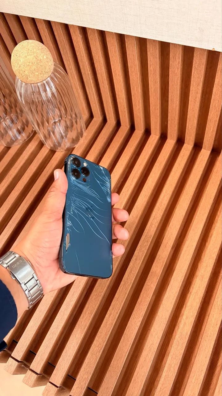 Vendo IPhone 12 Pro Max  - Foto 5
