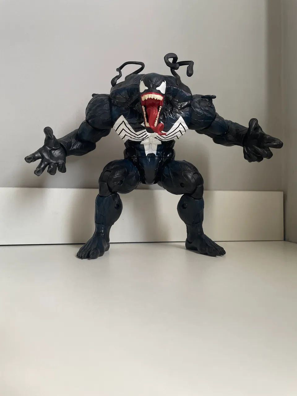 Classic Marvel Comics Venom : Marvel Legends Original Series 