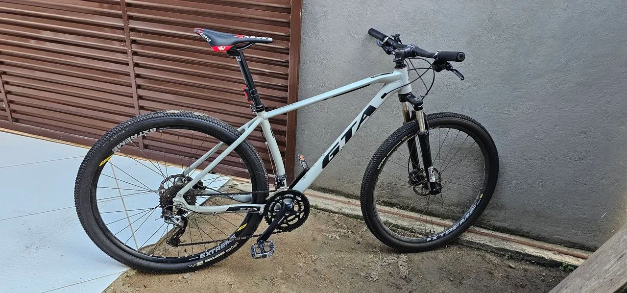 Bike Gta híbrida 