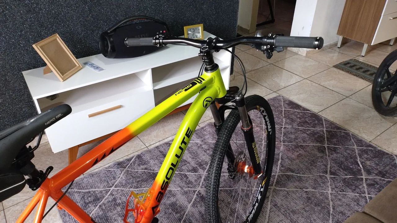 Vendo por 1. 800 aceito troca  - Foto 3