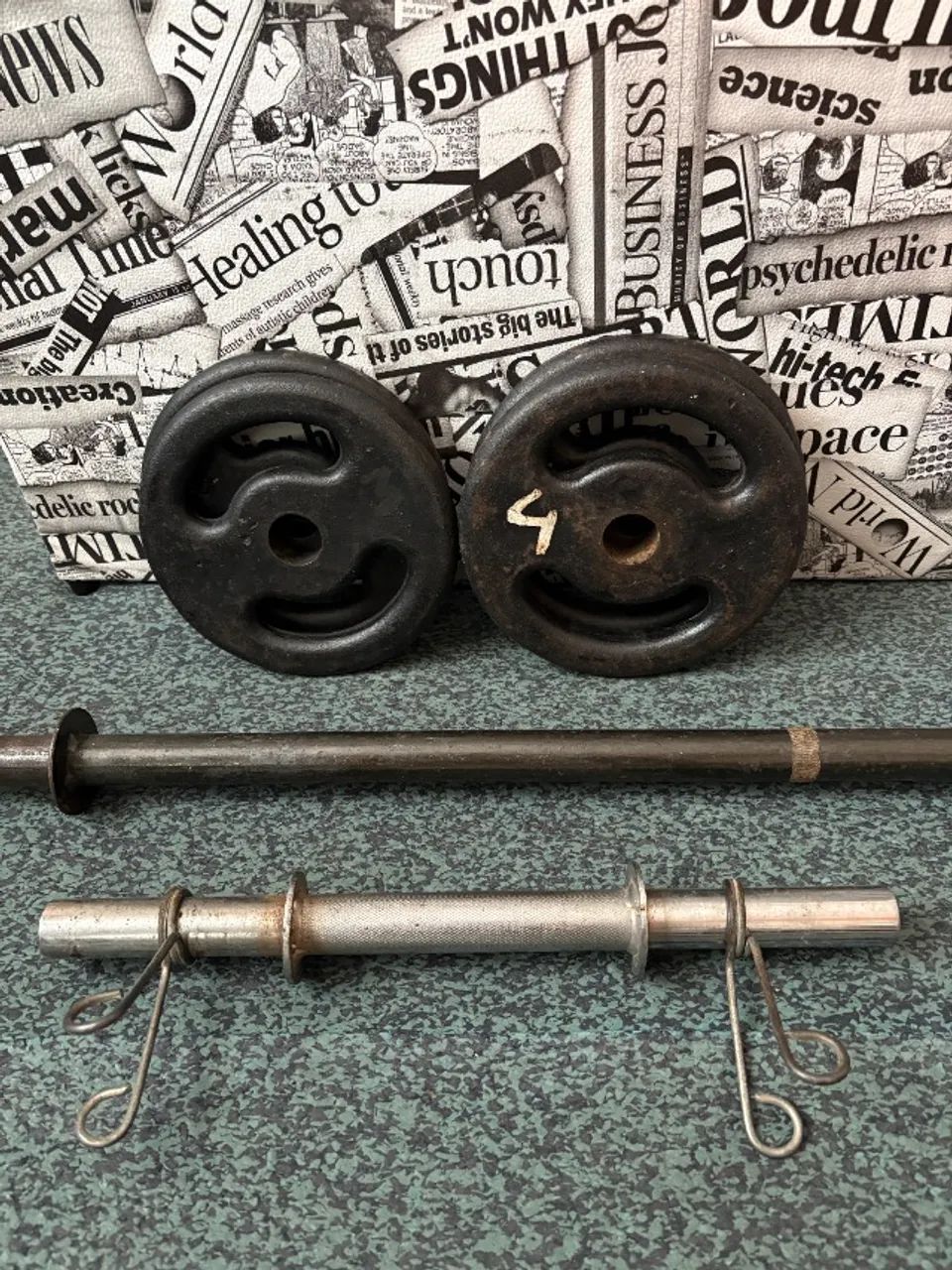 Kit com Barra de 1,20cm | 40cm | Anilhas e TRX Grátis - Foto 3