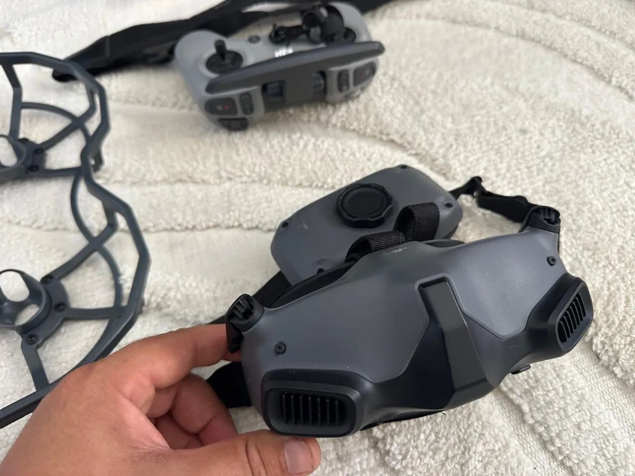 DJI fpv + fly more + goggles integra + controller 2  - Foto 2