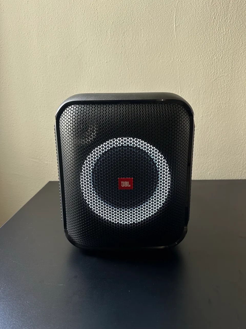 CAIXA JBL ENCORE ESSENTIAL IMPECÁVEL PRA VENDER RÁPIDO  - Foto 2