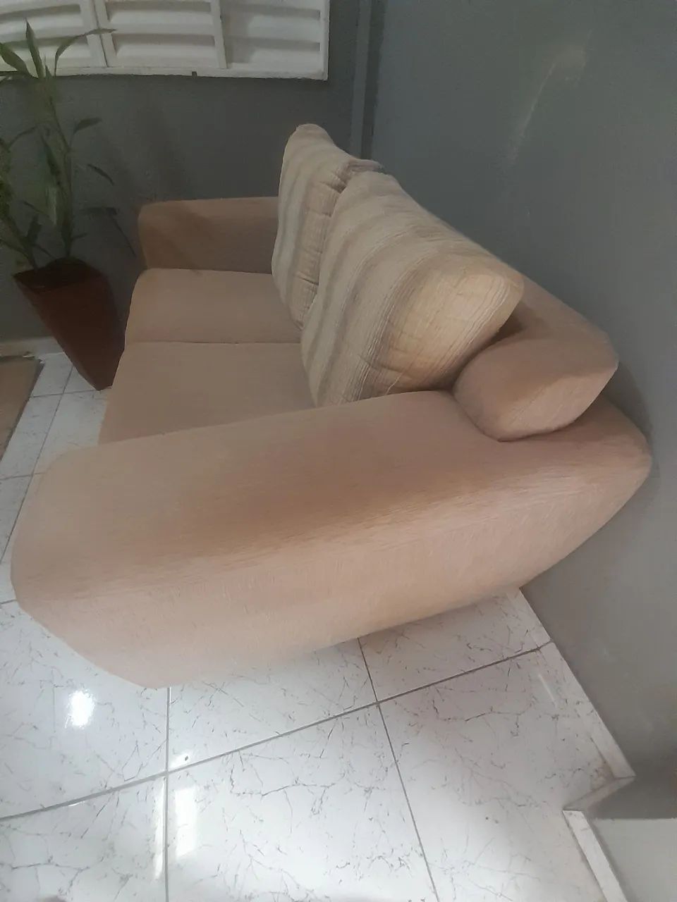 Sofa dois lugares tecido - Foto 5