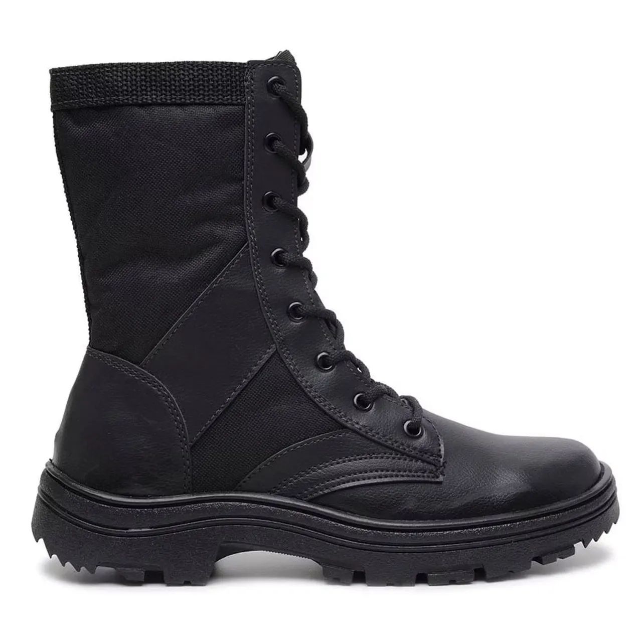 Coturno tático militar