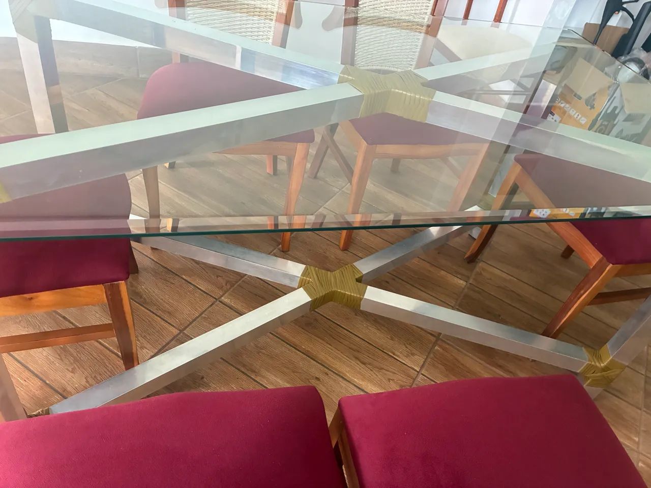 Mesa perfeita 6 cadeiras madeira maciça  - Foto 3