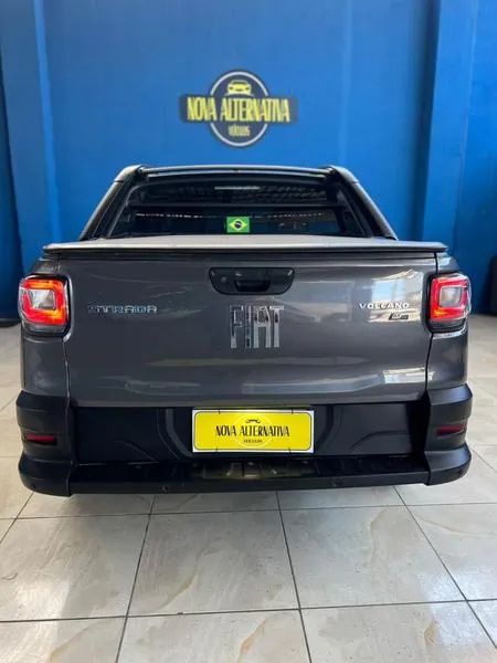 Fiat Strada Volcano 1.3 Flex 8V CD Aut. 2023 - Foto 4