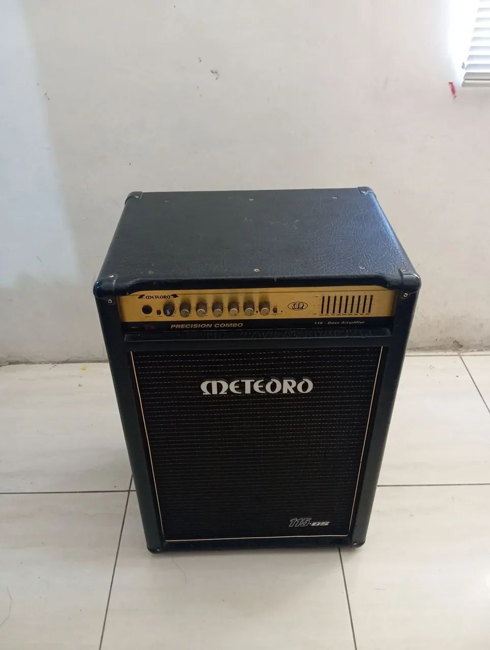 Caixa amplificada Meteoro Precision Combo 115 BS - Foto 2