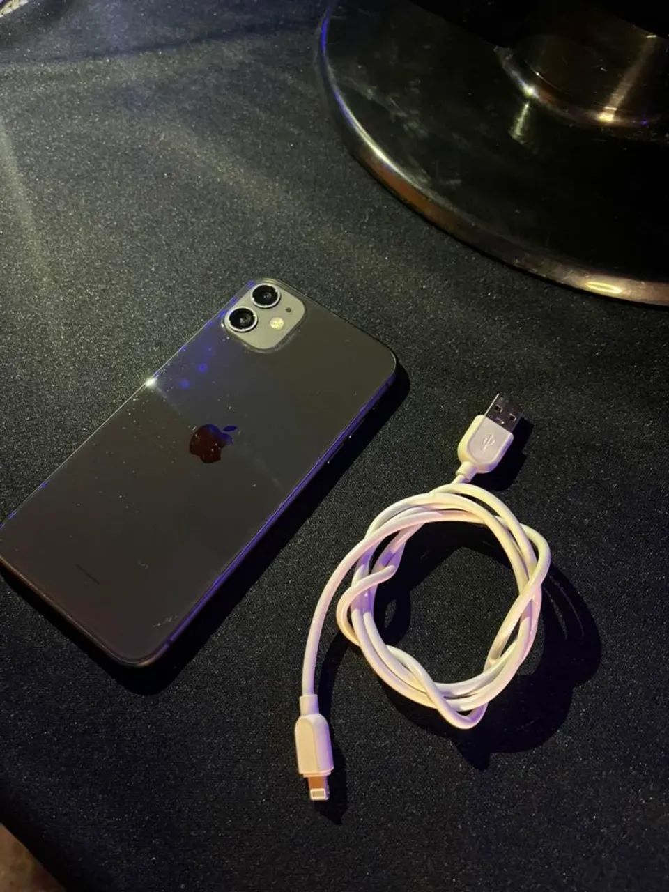 iPhone 11 tudo ok - novíssimo!