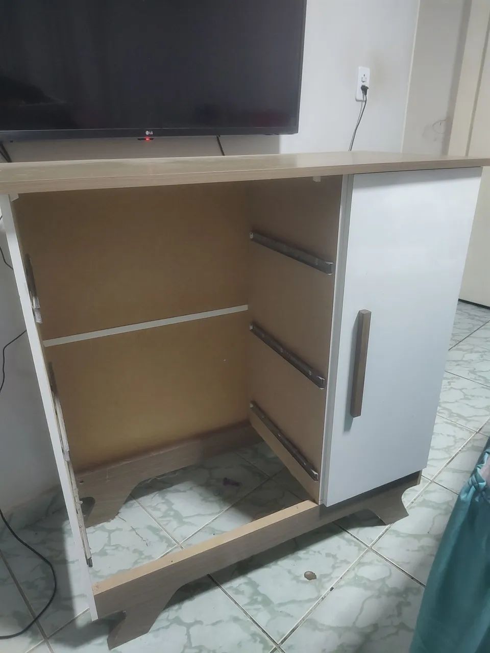 Desapega esteira, cômoda e nicho  - Foto 3