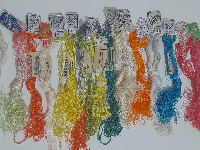 linha varicor (raridade) 17 meadas - Foto 5