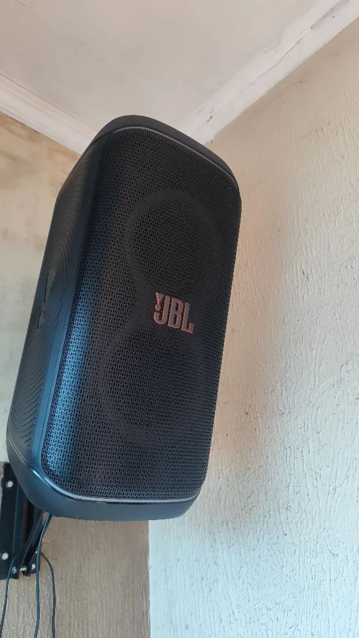 Caixa de som JBL 