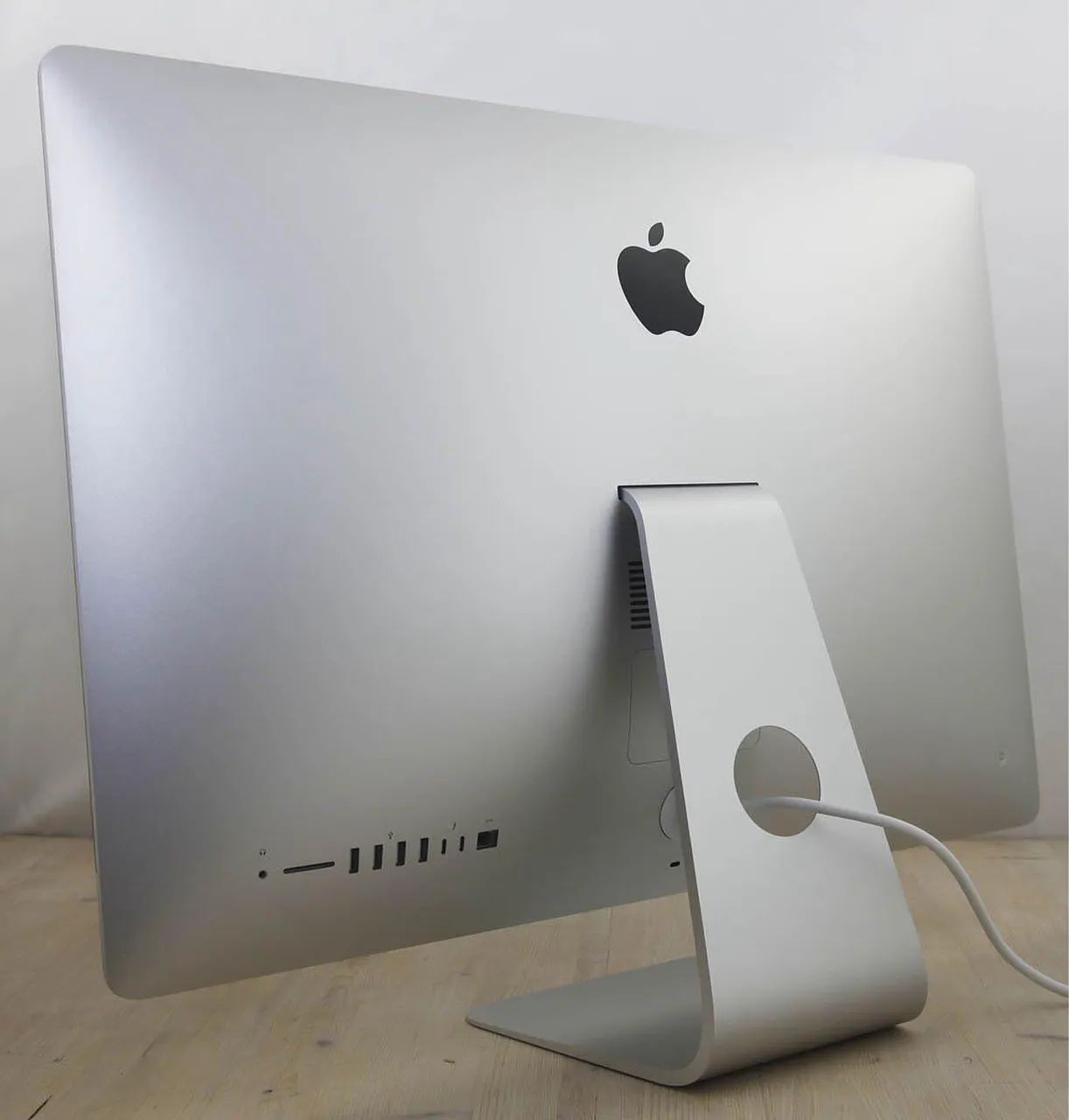 iMac 27 Polegadas 2020 perfeito estado, completo. Seminovo - Foto 4