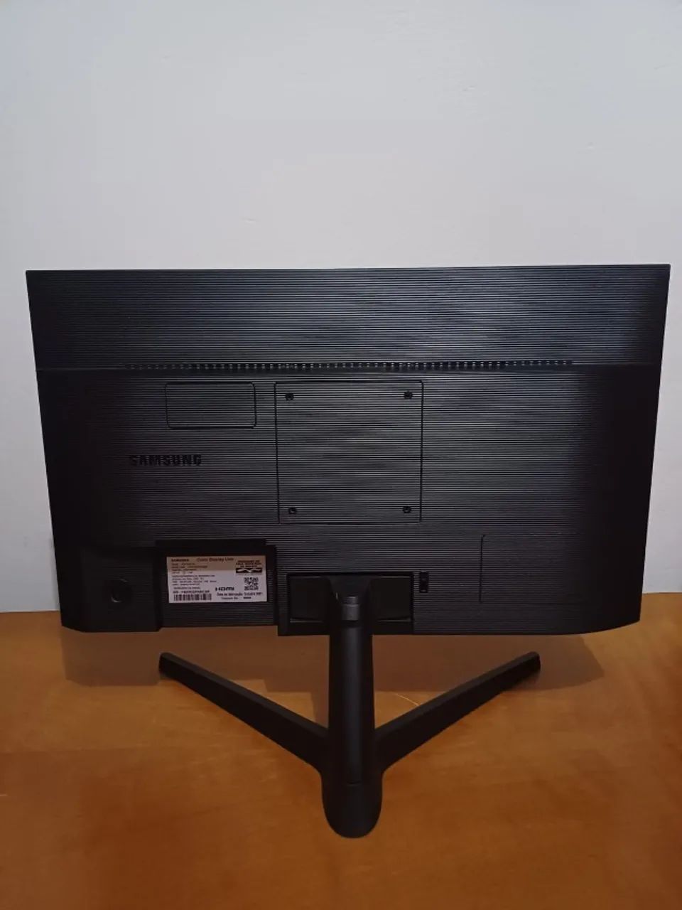Monitor Samsung T350 24" IPS - Carcaça Impecável (Defeito Simples) - Foto 3