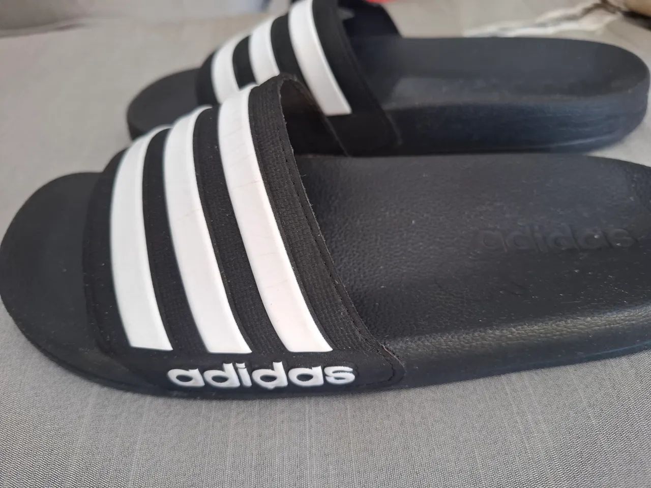 Chinelo adidas infantil 34-35 - Foto 2