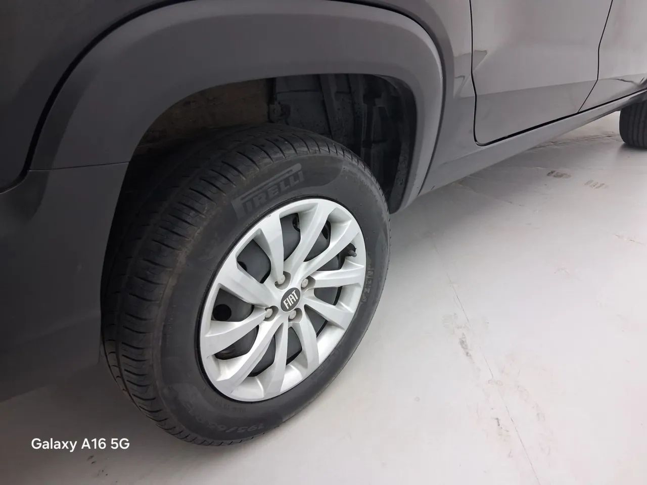 Fiat Strada Freedom 1.3 Flex 8V CD, foto 14 de 18
