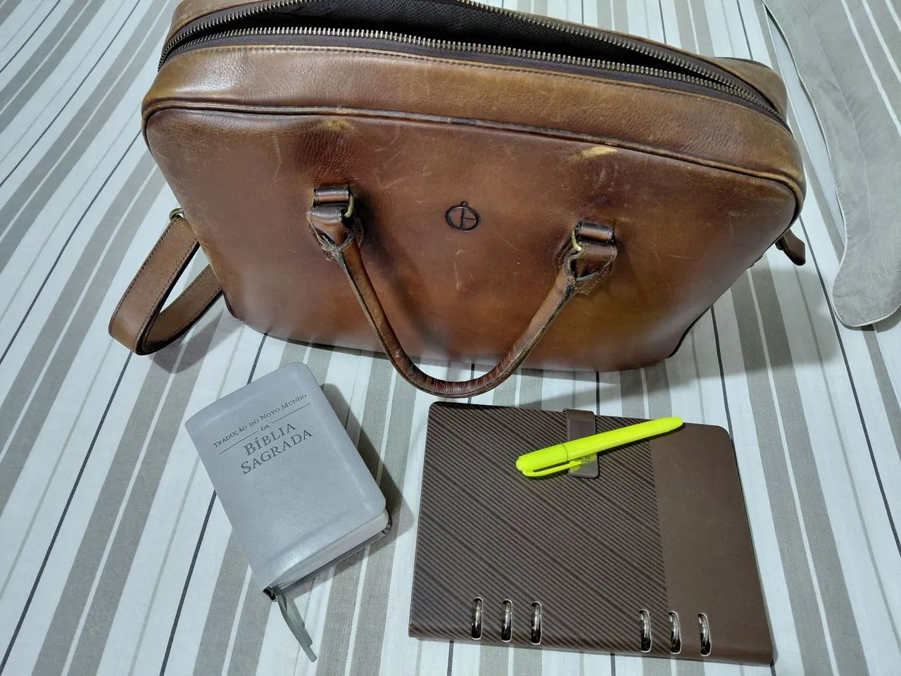 Bolsa em couro legítimo marrom - Foto 4