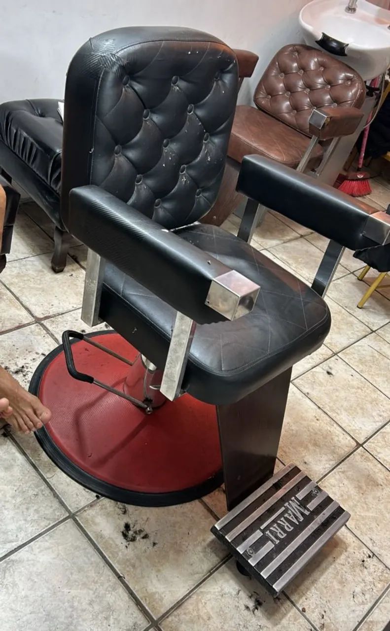 Cadeira de barbeiro e Lavatório - Foto 3