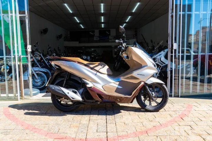 HONDA PCX 150 DLX 2022 REF:D76 - Foto 2