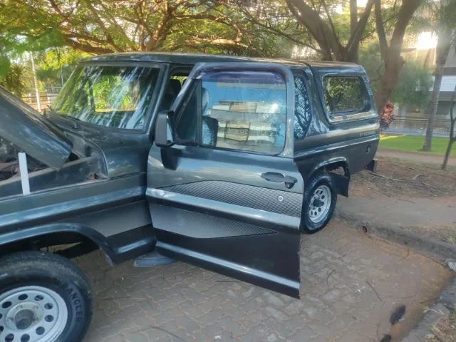 Ford F-1000 Cd/blazer 3.9 Dies. 1990