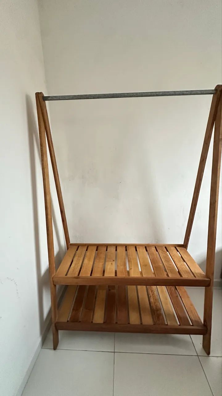 Arara de roupas - Foto 2
