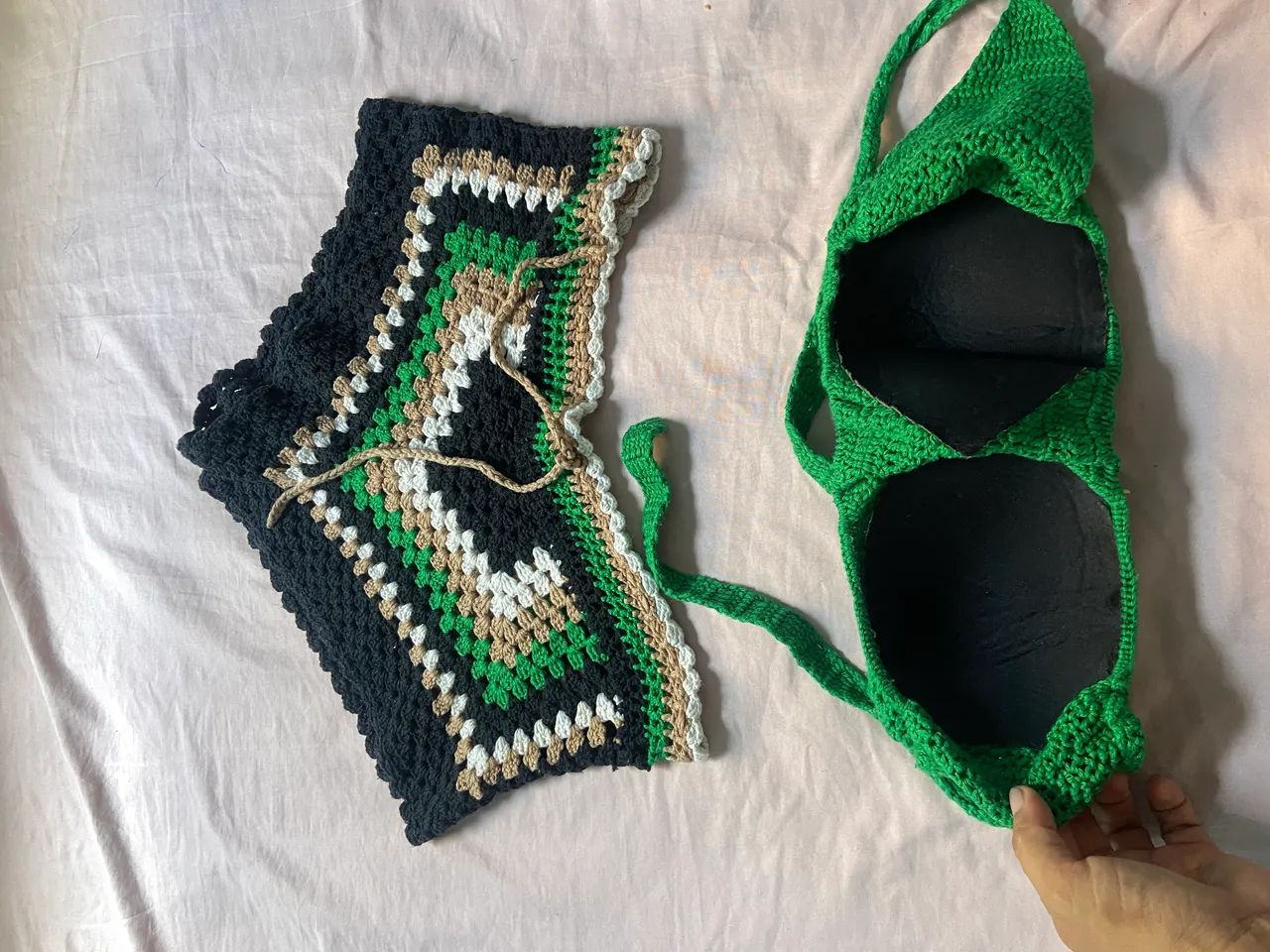 Conjunto de crochê- top e short verde  - Foto 4