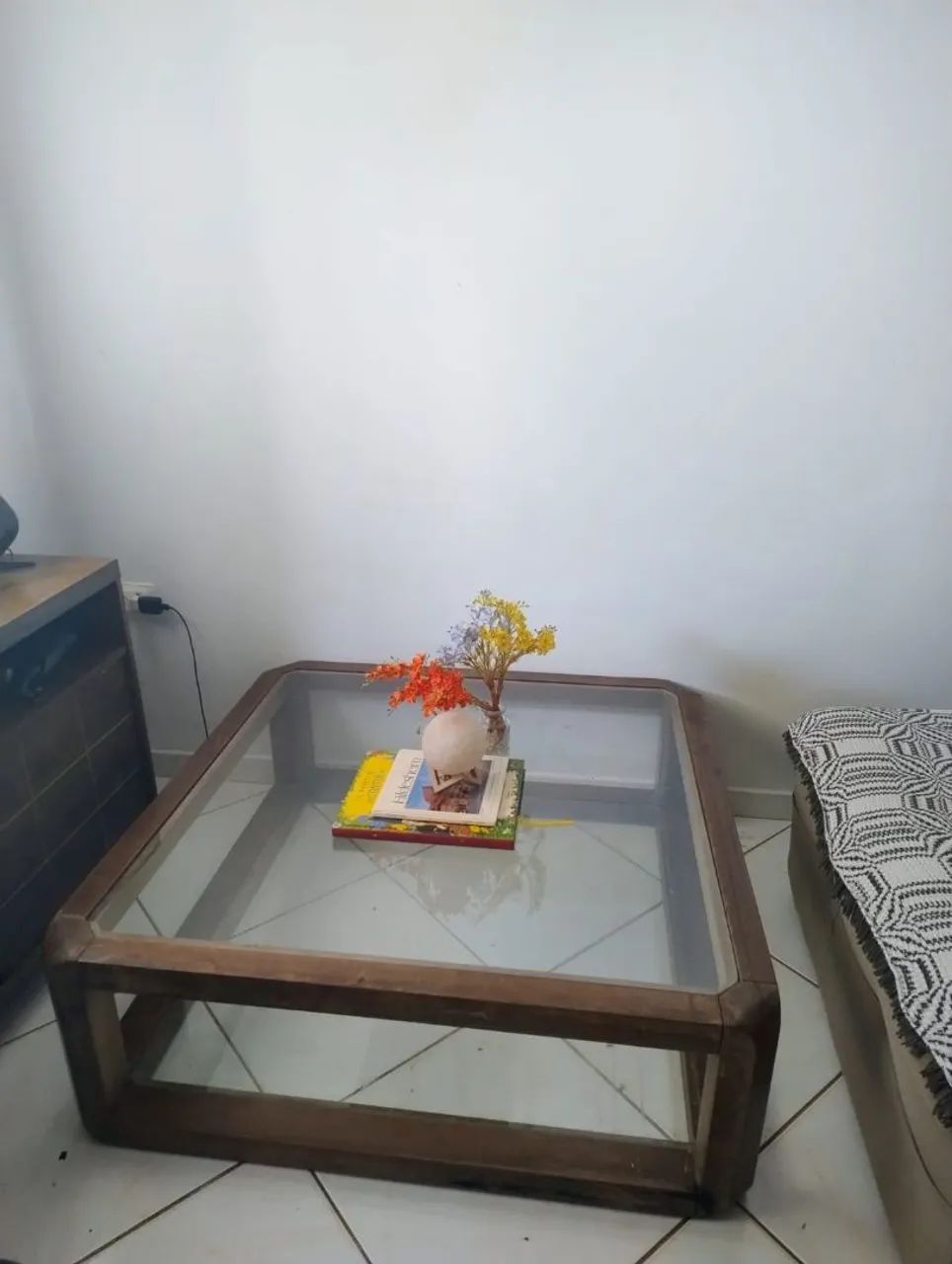 Mesa de centro madeira maciça 