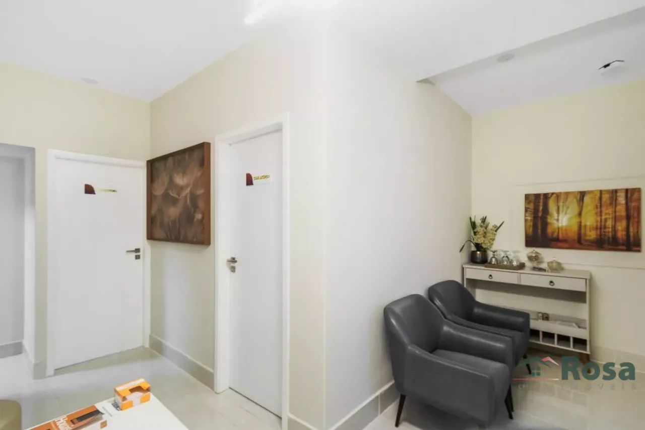 Sala Comercial semimobiliada para Aluguel e Venda, com 5 ambientes, localizado na Av. Isaq - Foto 4