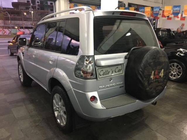 Mitsubishi TR4 2.0 16V 4x4 (Flex) (Aut) /2011 - Foto 4