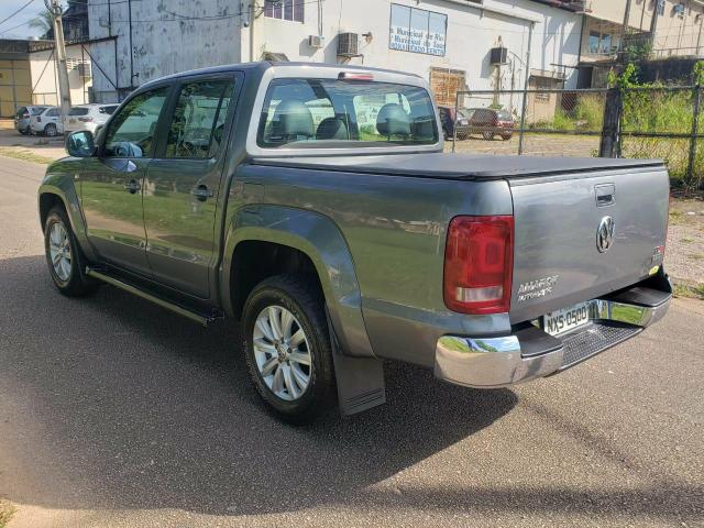 Amarok ano 2012 a top bem conservada