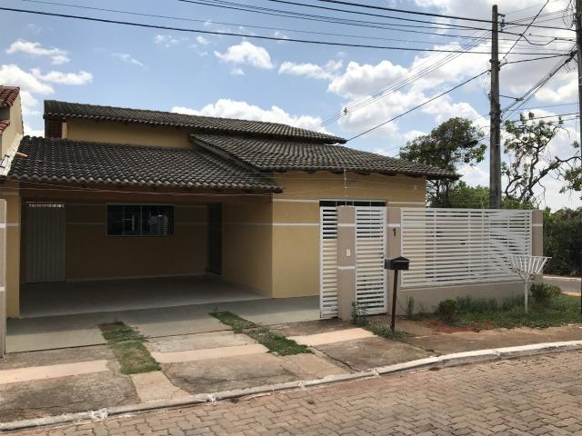 Oportunidade!!!! casa terreá 3 quartos sendo 2 suítes no condomínio fraternidade - Foto 2