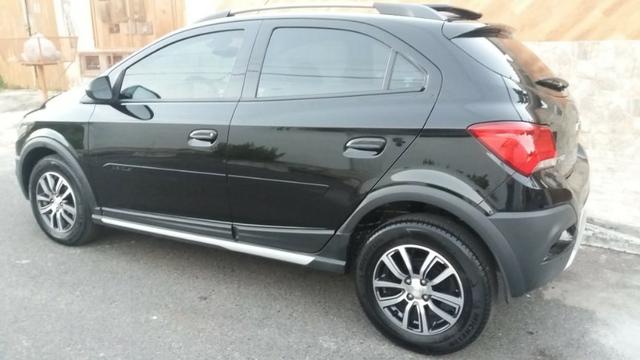 Vendo Onix Activ 1.4 Automático - Foto 10