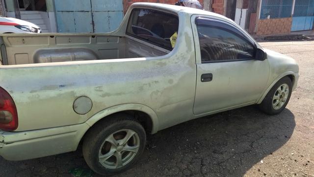 Vendo pick-up Corsa 2001 ou negócio em moto - Foto 3