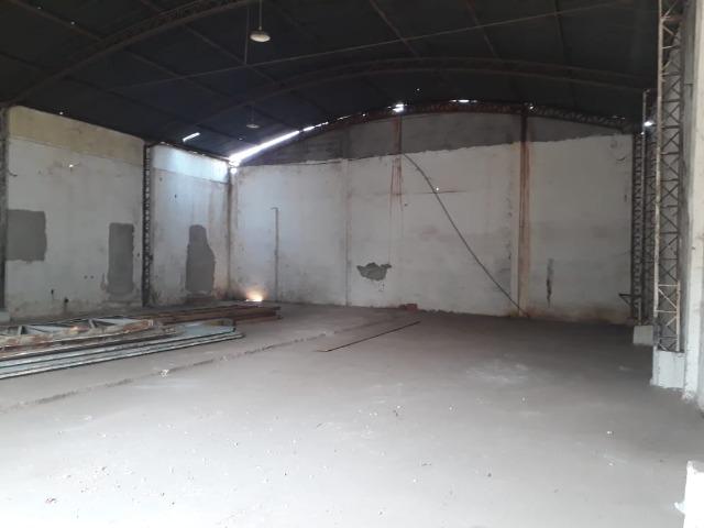 Alugo terreno e barracão comercial perto ufmt, lote com 1.050 m² - Foto 3