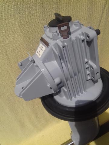 Rabeta volvo penta vertical 120SD,para veleiros,rabeta igual a nova - Foto 5