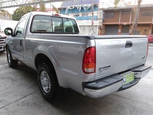 Ford F-250 XLT 3.9 Super Duty - Foto 4