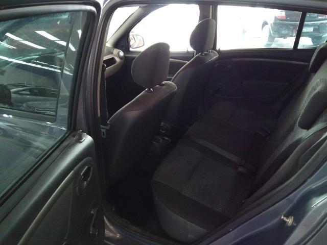 Renault Sandero - Foto 14