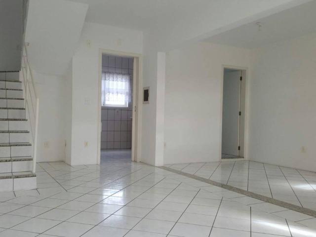 Vendo Sobrado nos Ingleses, 600m da praia - Foto 2