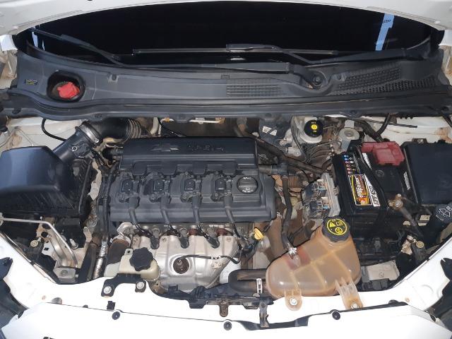 Vendo carro: prisma LTZ