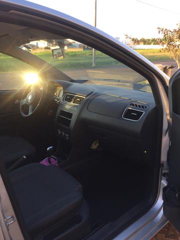 Volkswagen Fox Prime 1.6 8v iMotion (Flex) - 2012 - Foto 5