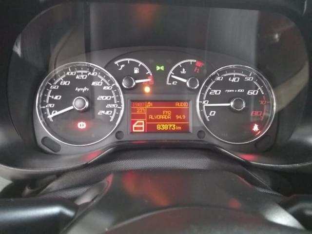 FIAT LINEA TURBO 1.4 16VT - JET (GAS) 4P - Foto 14