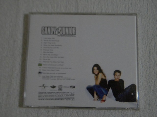 Cd Sandy e Júnior Internacional 2002 Raridade. - Foto 5