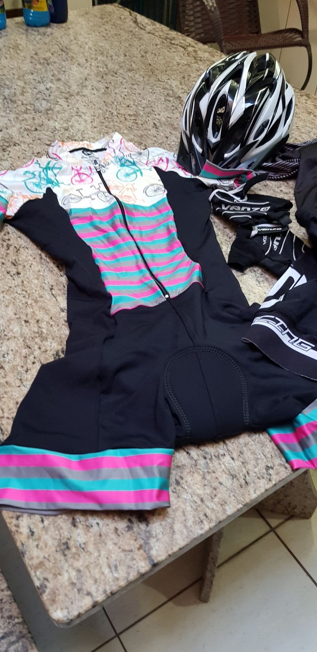 Kit pdal / Macacão,  short, blusa, luva, capacete  - Foto 3
