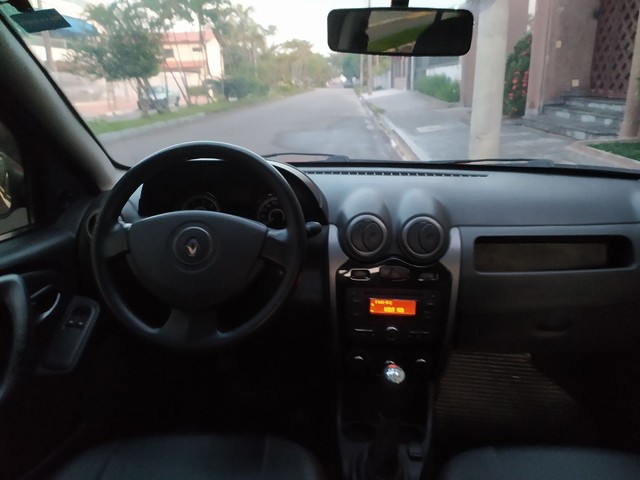 Renault Sandero 1.6 8v Expression 2012