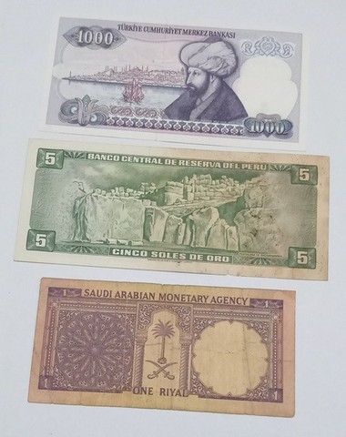3 cedulas estrangeiras 