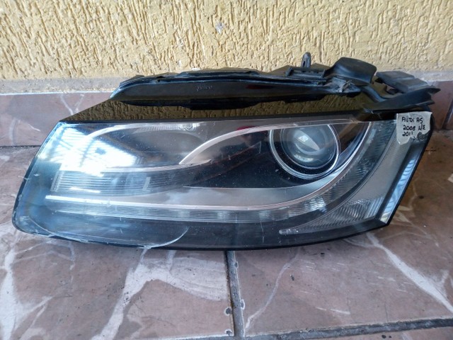Farol esquerdo Audi A5 2009 /2012 (pra recuperar)