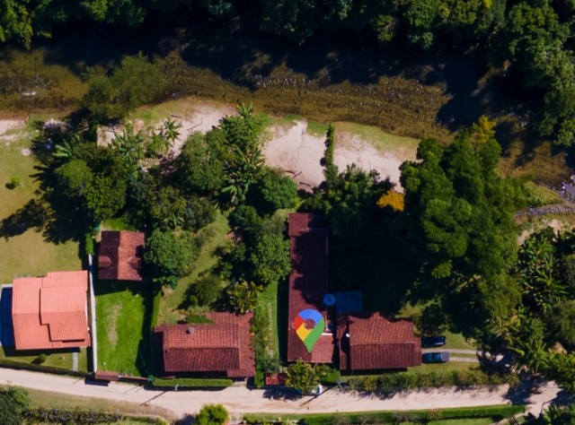 Linda casa em Lumiar com 4 suítes e rio pra banho nos fundos (1 km da praça) - Foto 4