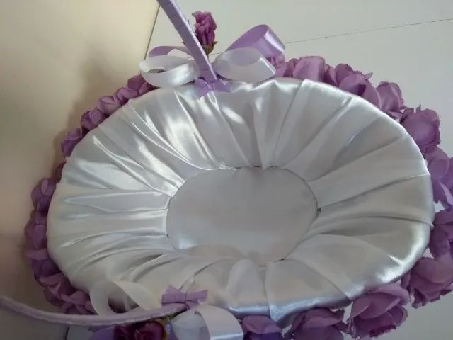 Cesta Florista, Arco Véu e Tiara de Flores - Foto 2